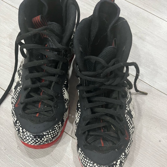 Nike Air Foamposite One Albino Snakeskin - Picture 8 of 8